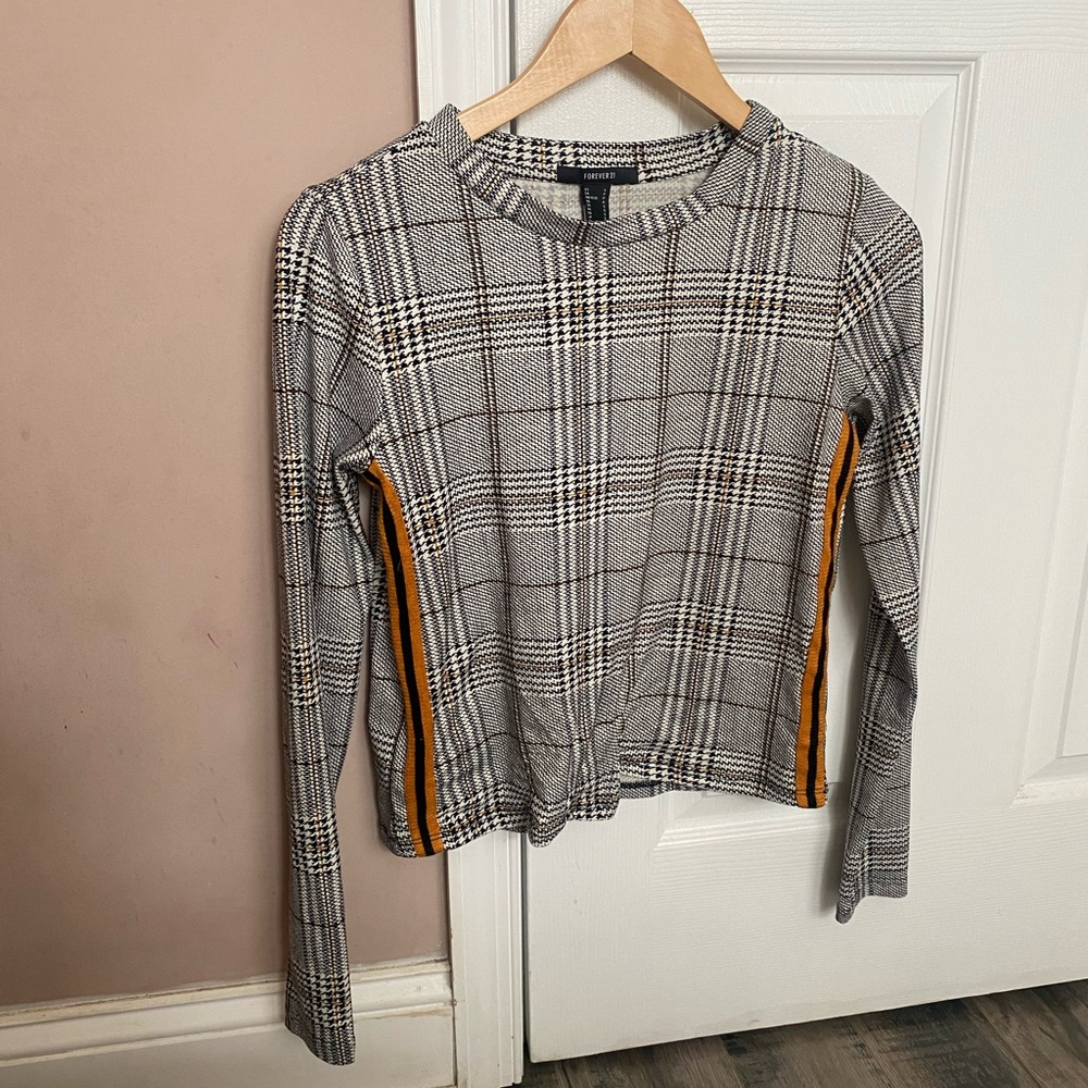 Forever 21 Plaid Long Sleeve Top